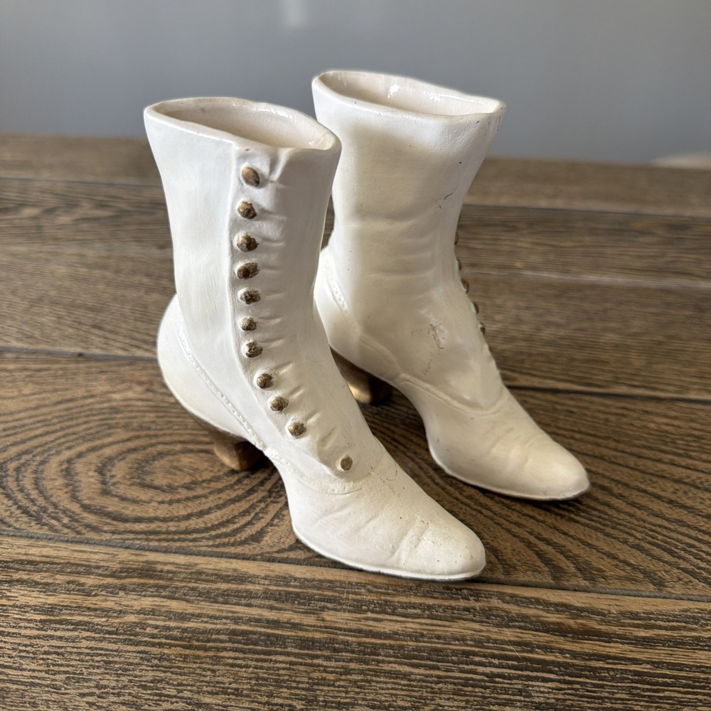 Vintage Ceramic Victorian Lady's High Heel‎ Lace Up Boot Ornament Hand Painted